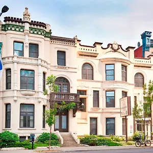 Chateau De L'argoat 3*, Montreal Canada